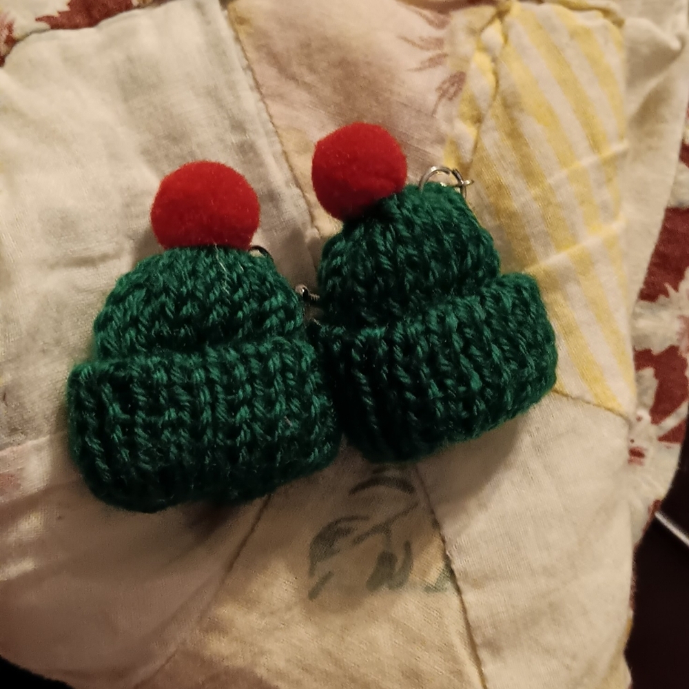 Christmas hat earrings green red